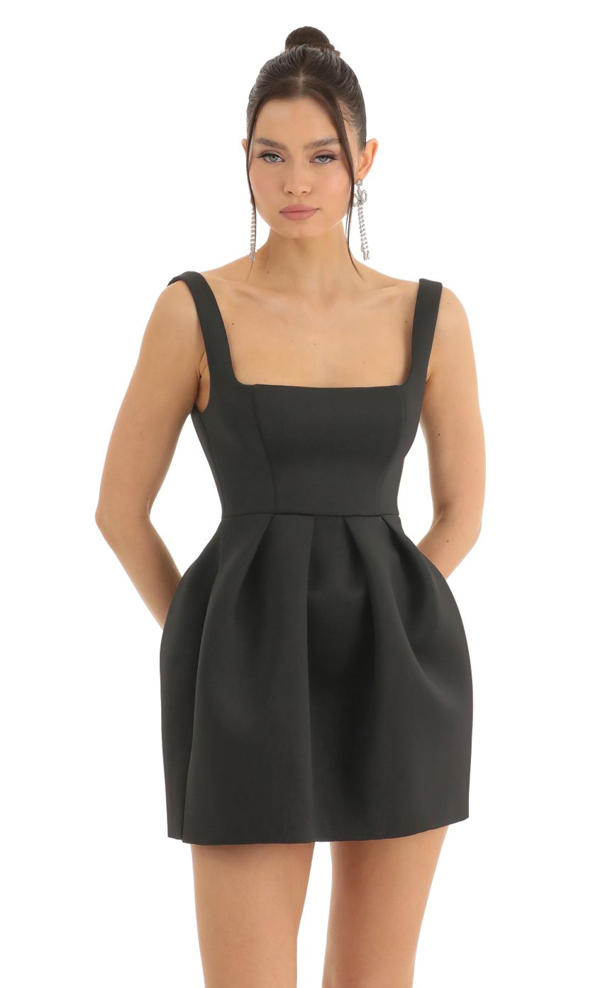 Picture A-Line Dress in Black. Source: https://media-img.lucyinthesky.com/data/Dec22/850xAUTO/7cdfd9b8-d698-43b1-a6ef-b6bf69132566.jpg