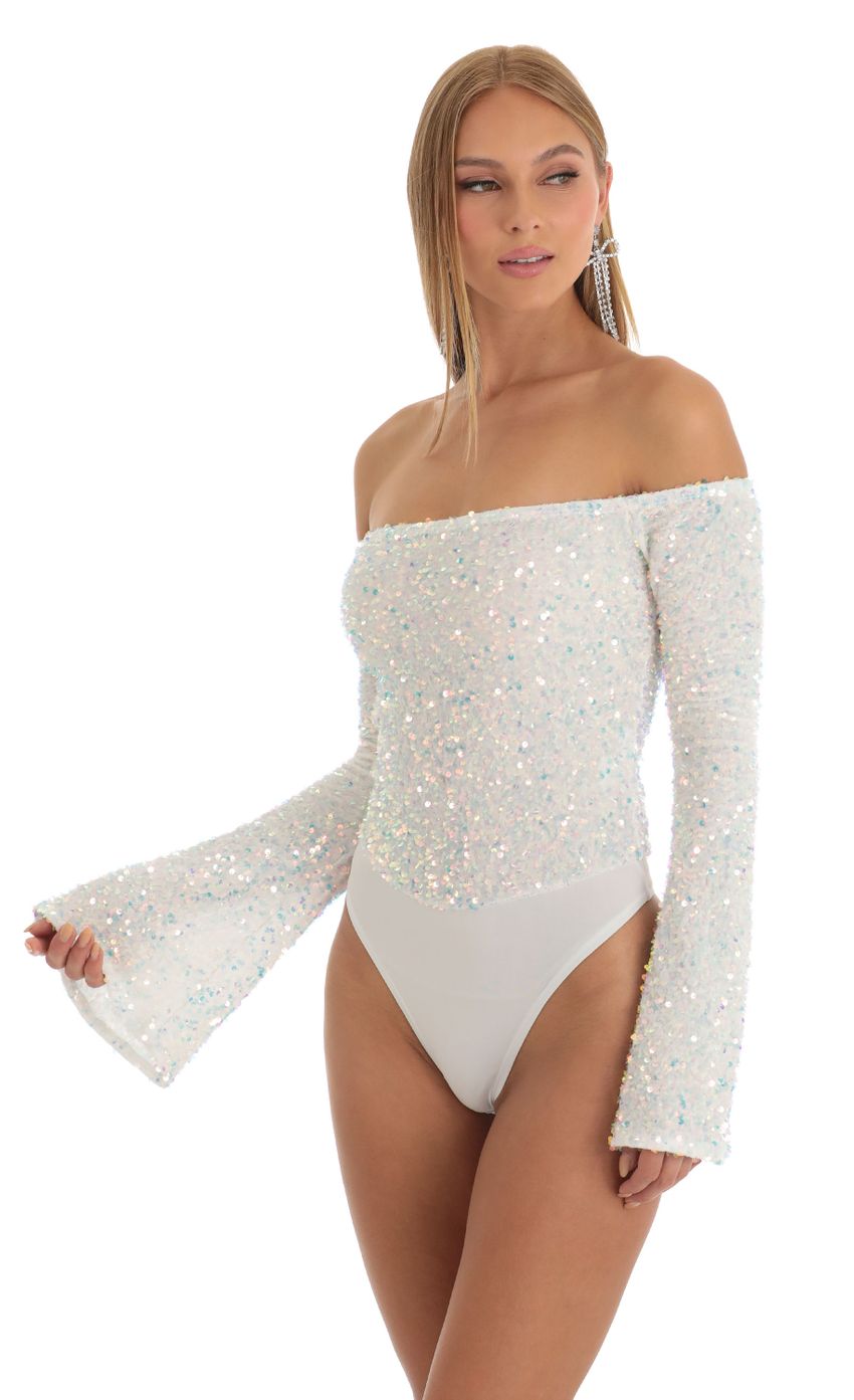 Picture Das Velvet Sequin Bodysuit in White. Source: https://media-img.lucyinthesky.com/data/Dec22/850xAUTO/924ad7b8-5741-47f2-b863-01578914f0d2.jpg