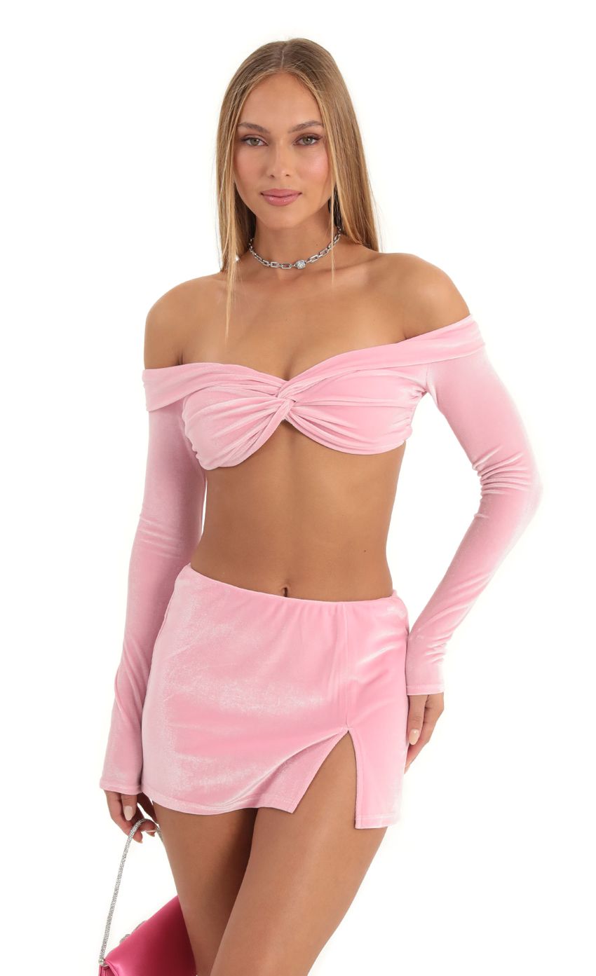 Picture Katya Velvet Two Piece Skirt Set in Pink. Source: https://media-img.lucyinthesky.com/data/Dec22/850xAUTO/a264d440-f0ab-49da-9c05-8eecdd82139d.jpg
