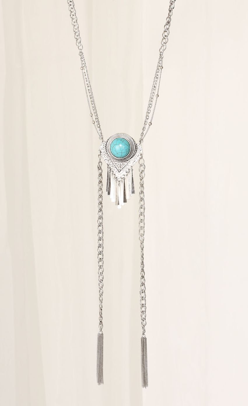 Picture Blue Stone Silver Tassel Necklace. Source: https://media-img.lucyinthesky.com/data/Feb15_2/850xAUTO/0Y5A0011.JPG