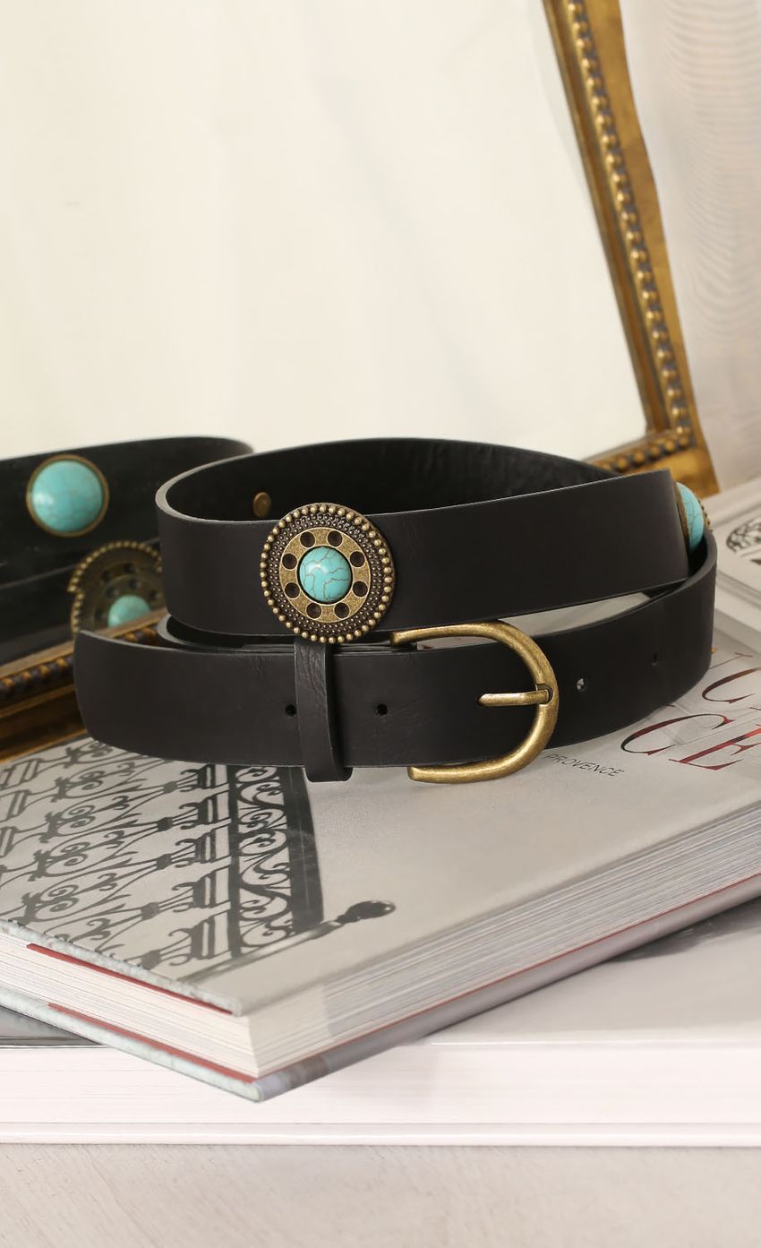 Picture Blue Stone Accented Waist Belt. Source: https://media-img.lucyinthesky.com/data/Feb15_2/850xAUTO/0Y5A0115.JPG