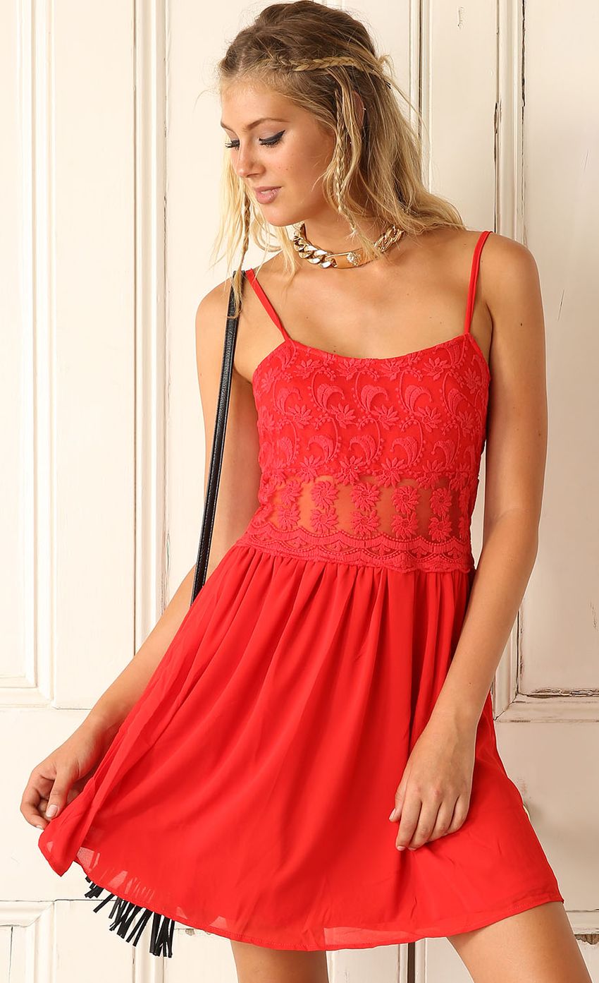 Picture FLIRTY RED LACE DRESS. Source: https://media-img.lucyinthesky.com/data/Feb15_2/850xAUTO/0Y5A3763.JPG