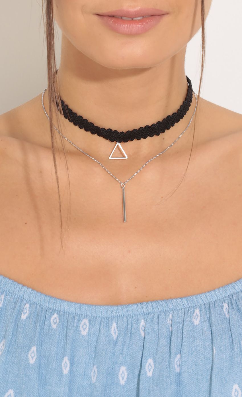 Picture Geometric Choker Necklace In Gold. Source: https://media-img.lucyinthesky.com/data/Feb16_1/850xAUTO/0Y5A0816.JPG