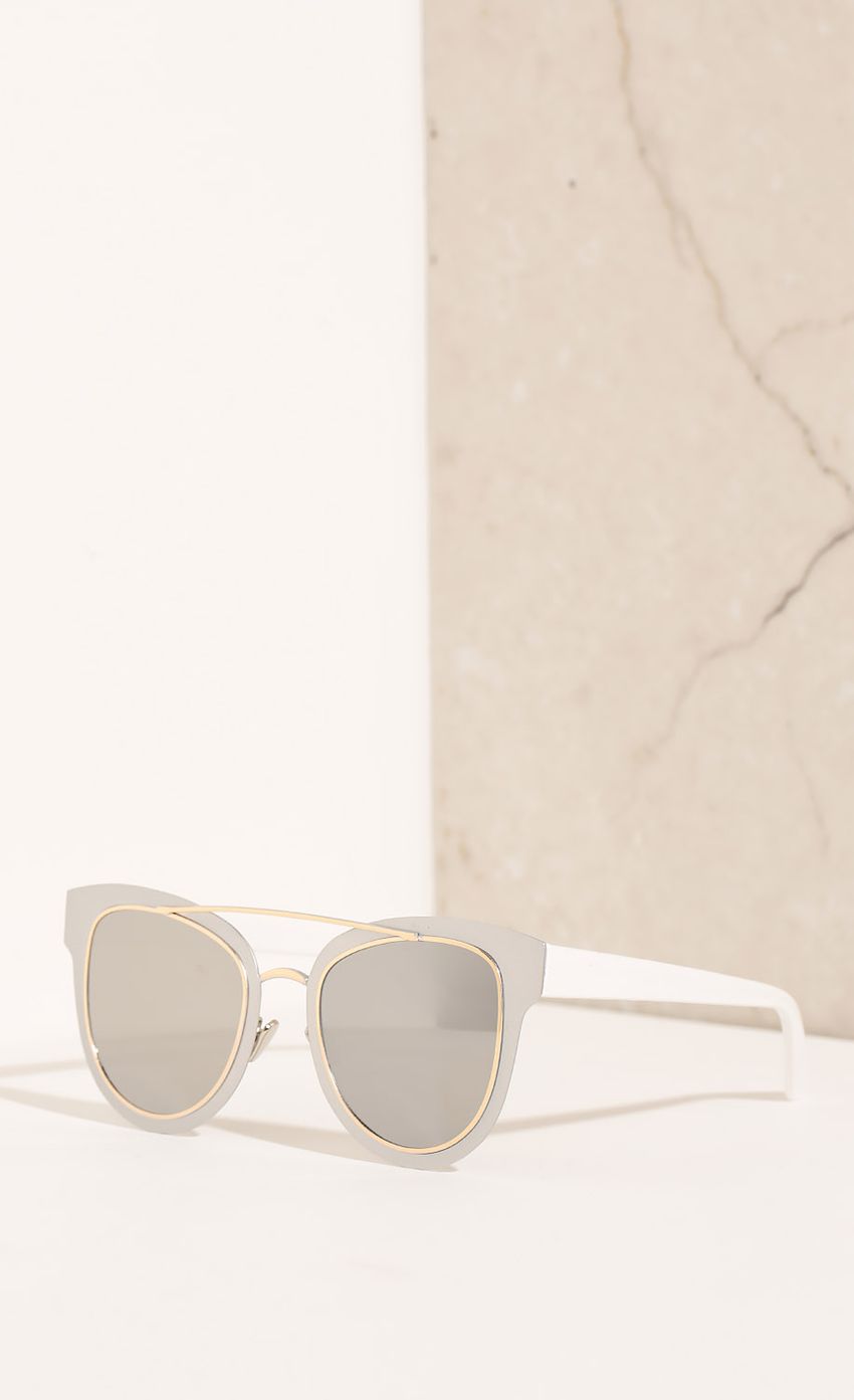 Picture Wayfarer Sunglasses In White. Source: https://media-img.lucyinthesky.com/data/Feb16_1/850xAUTO/0Y5A9884.JPG