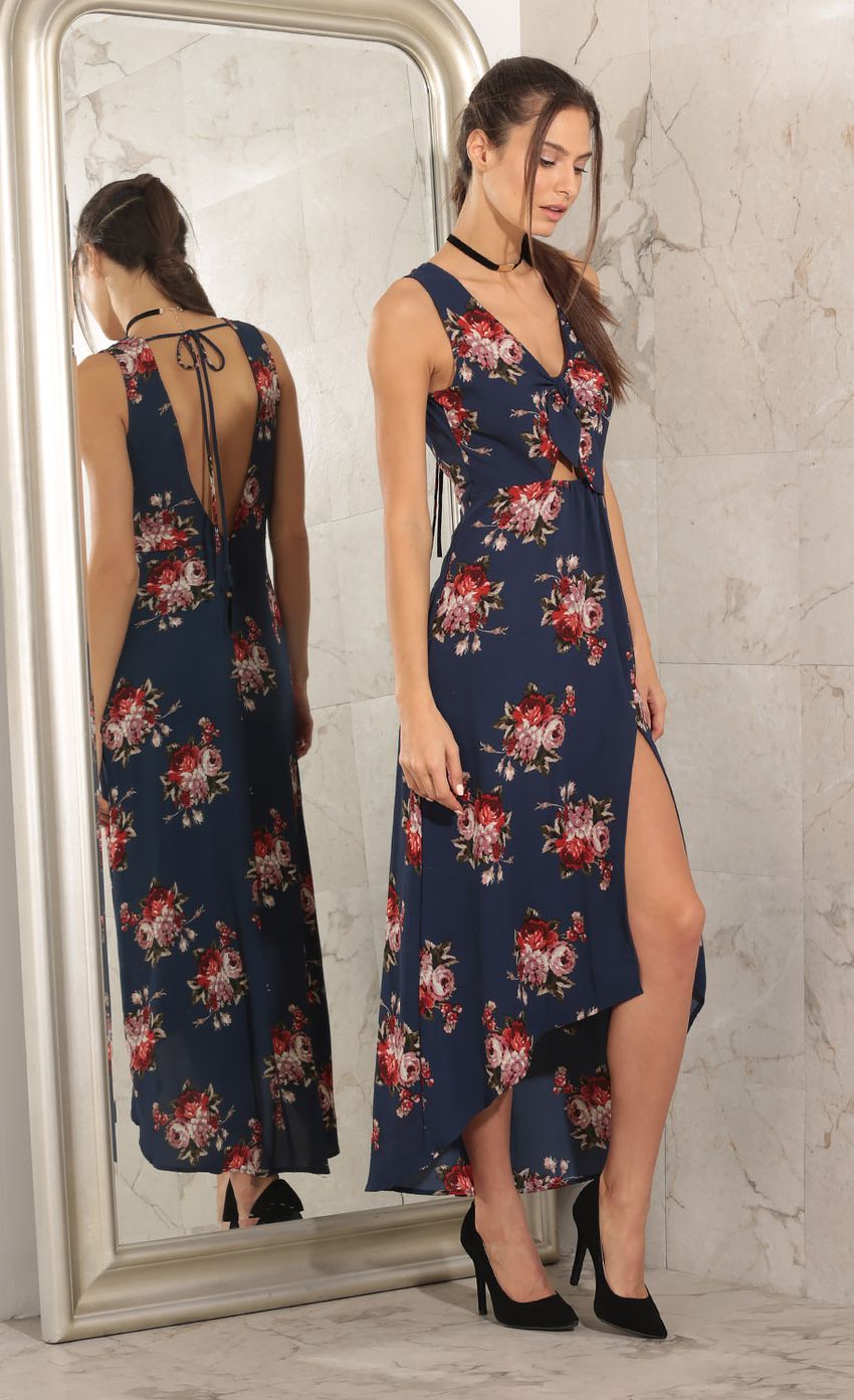 Picture Slit Floral Day Dress In Blue. Source: https://media-img.lucyinthesky.com/data/Feb16_2/850xAUTO/0Y5A7381.JPG