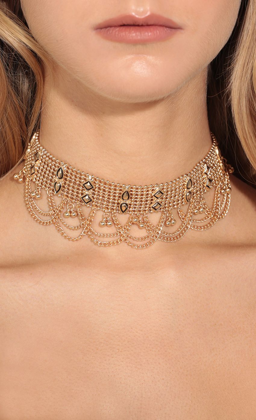Picture Braided Chain Statement Choker In Gold. Source: https://media-img.lucyinthesky.com/data/Feb17_1/850xAUTO/0Y5A4230.JPG
