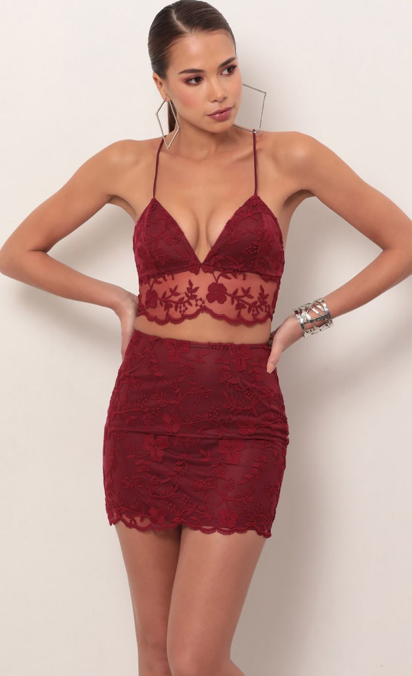 Picture Maui Floral Lace Set In Merlot. Source: https://media-img.lucyinthesky.com/data/Feb19_2/850xAUTO/781A0480S.JPG
