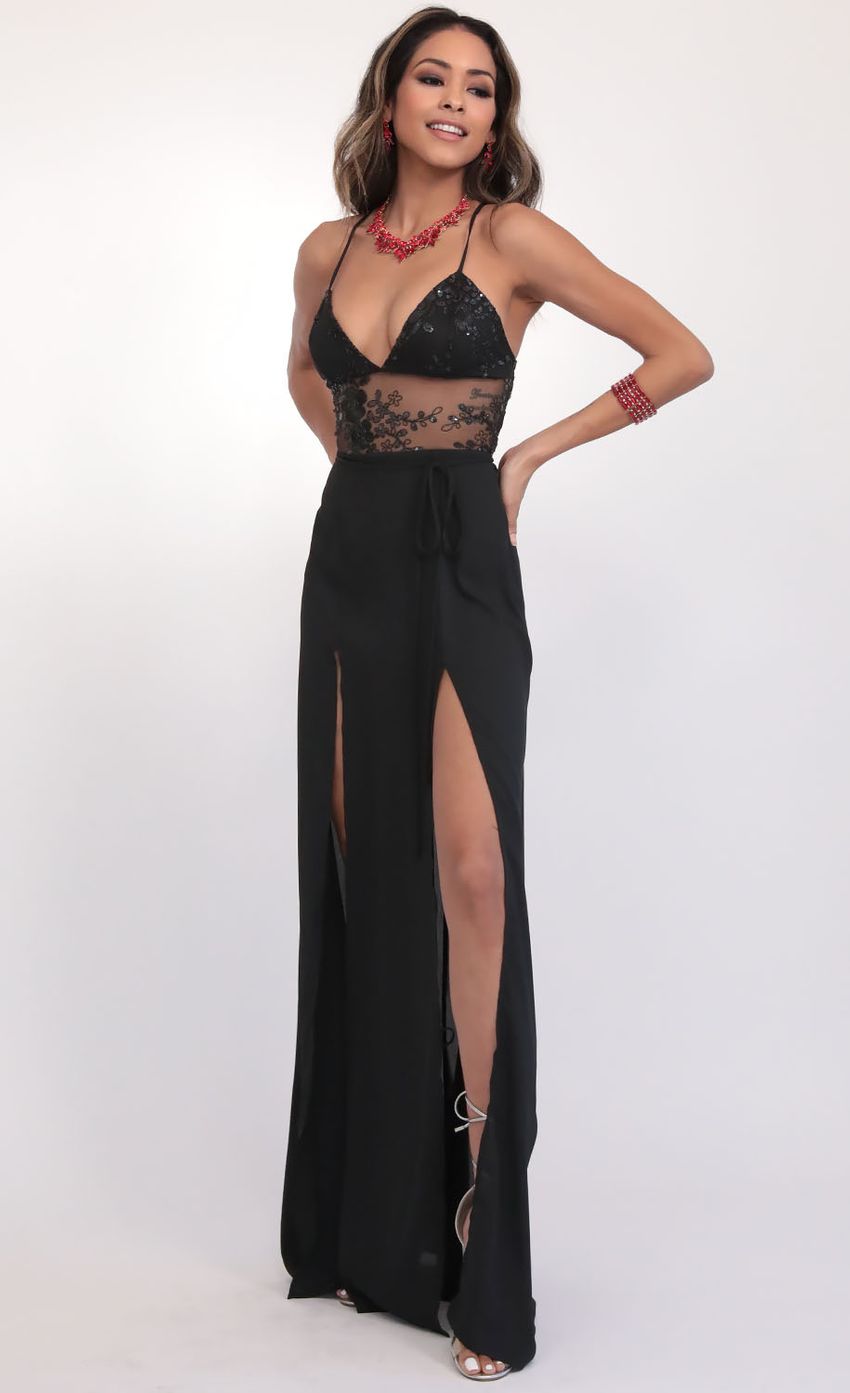 Picture Sequin Lace Maxi Dress in Black. Source: https://media-img.lucyinthesky.com/data/Feb20_1/850xAUTO/781A0433.JPG