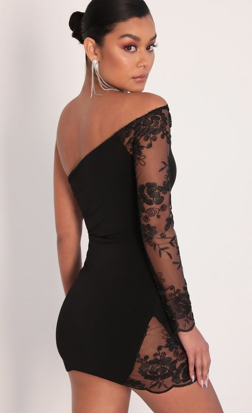 Picture Nika Asymmetric Lace Dress in Black. Source: https://media-img.lucyinthesky.com/data/Feb20_1/850xAUTO/781A1892.JPG