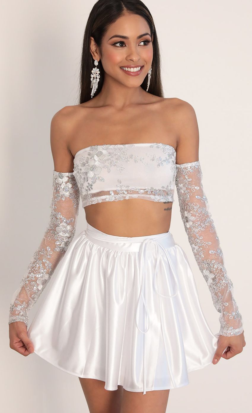 Picture Lena A-line Satin Skirt in White. Source: https://media-img.lucyinthesky.com/data/Feb20_1/850xAUTO/781A4941.JPG