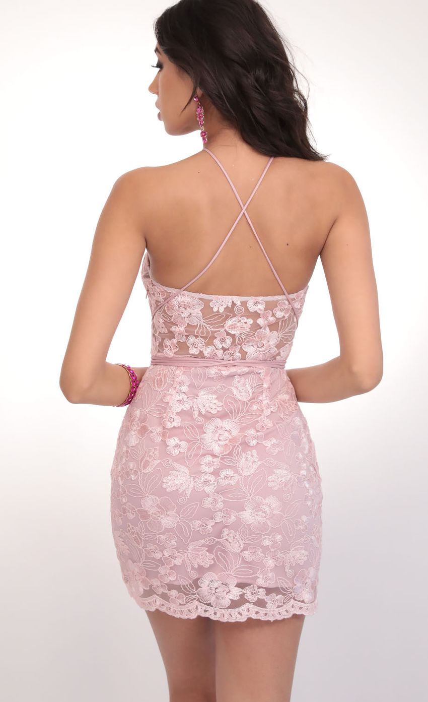 Picture Scallop Lace Bodycon in Dusty Pink. Source: https://media-img.lucyinthesky.com/data/Feb20_1/850xAUTO/781A9004.JPG