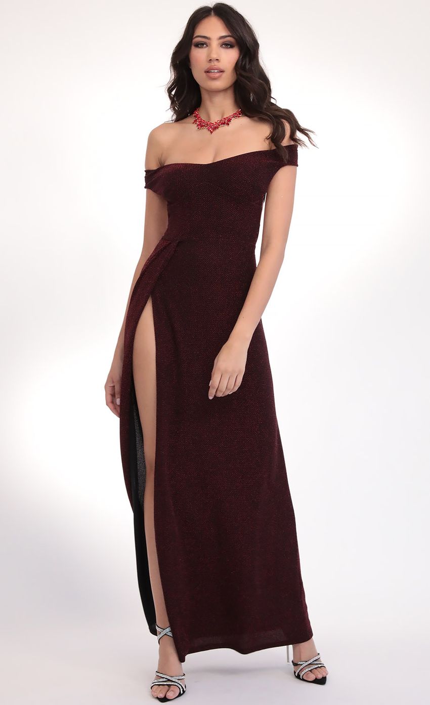 Picture Dianna Luxe Shimmer Maxi in Deep Red. Source: https://media-img.lucyinthesky.com/data/Feb20_2/850xAUTO/781A52371.JPG