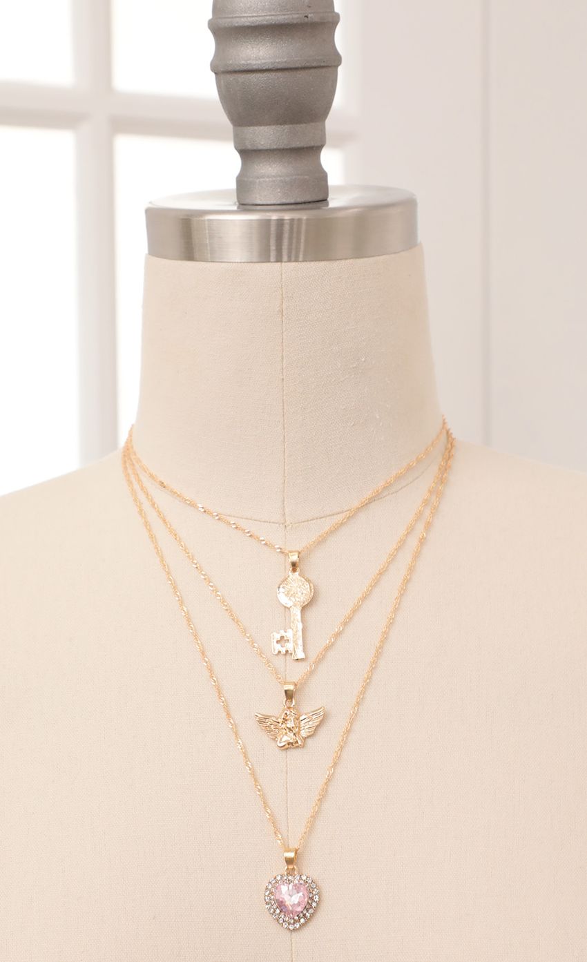 Picture Key to Destiny Necklace in Gold. Source: https://media-img.lucyinthesky.com/data/Feb21_1/850xAUTO/AT2A9239.JPG