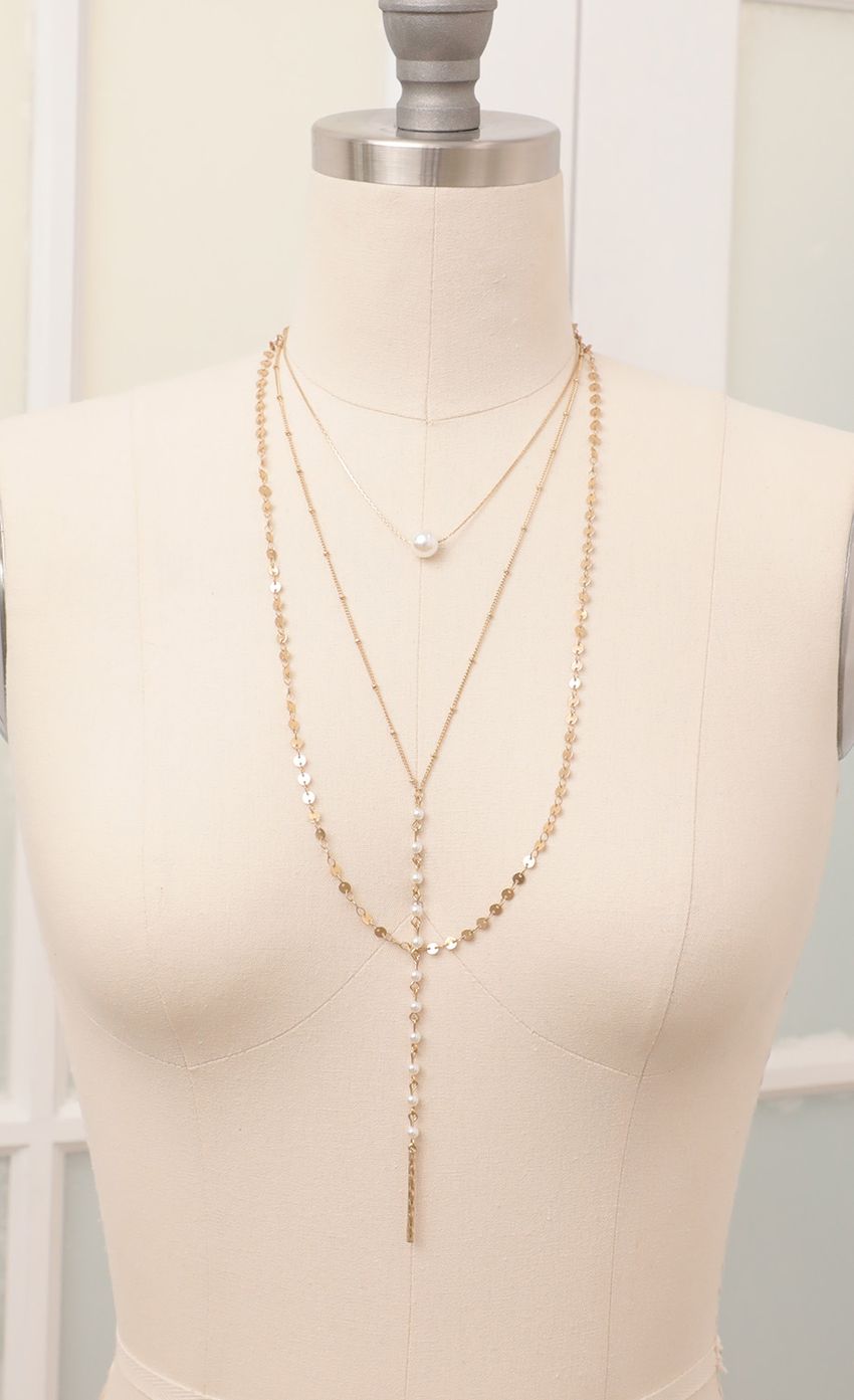 Picture Pearly Gold Layered Necklace. Source: https://media-img.lucyinthesky.com/data/Feb21_1/850xAUTO/AT2A9334_COPY.JPG
