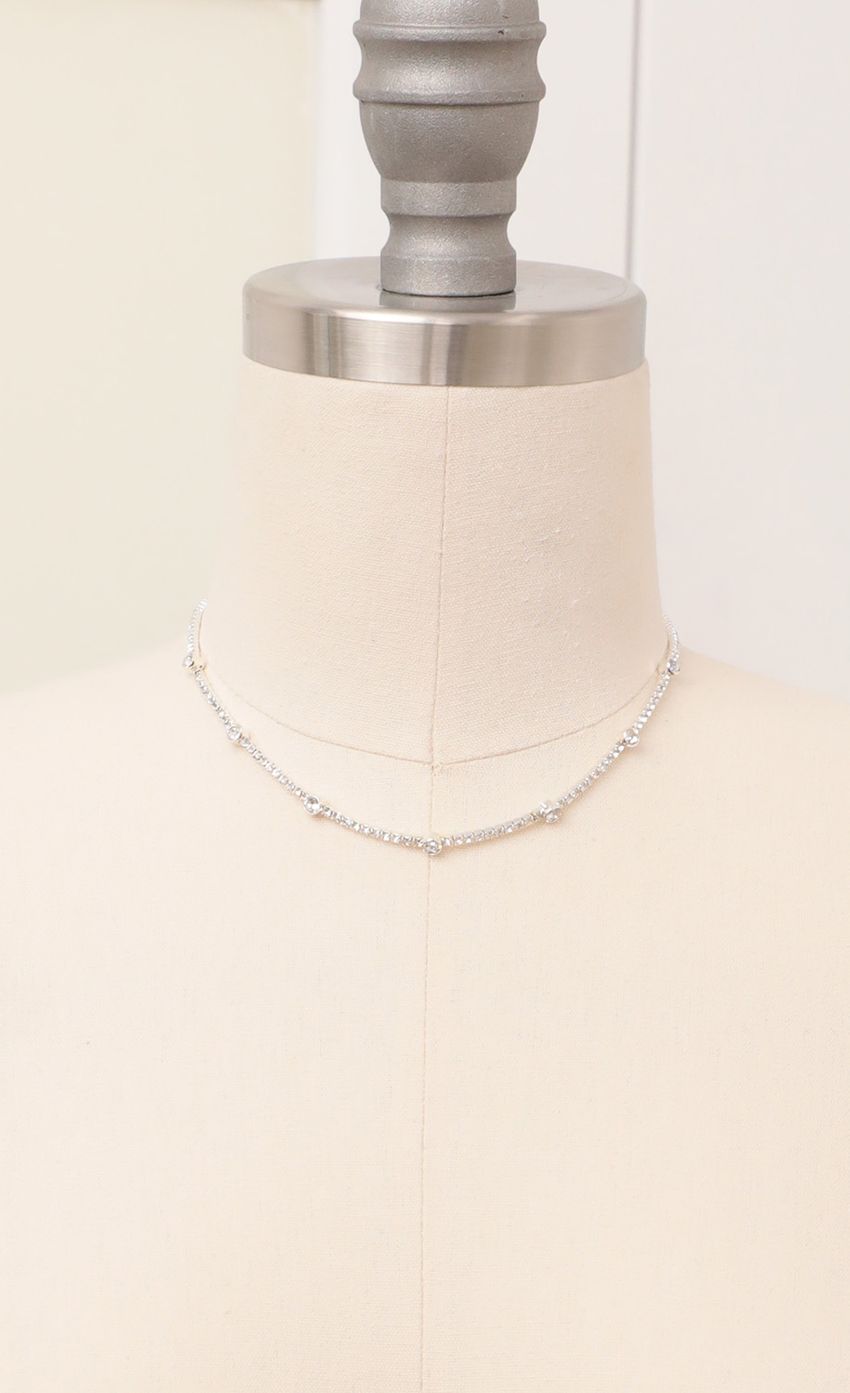 Picture Shine Bright Choker. Source: https://media-img.lucyinthesky.com/data/Feb21_1/850xAUTO/AT2A9336_COPY.JPG