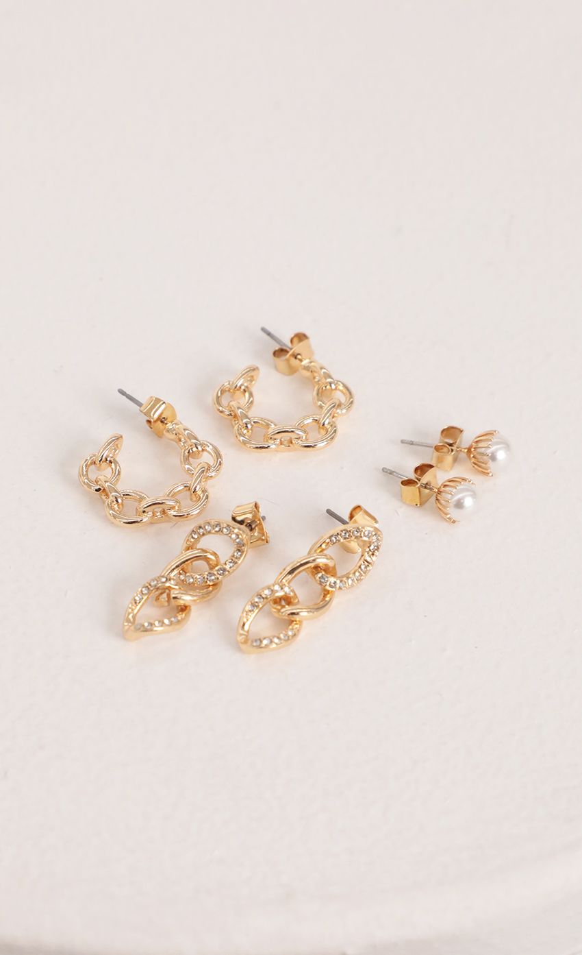 Picture Trio Earring Set in Gold. Source: https://media-img.lucyinthesky.com/data/Feb21_2/850xAUTO/AT2A6162_COPY.JPG