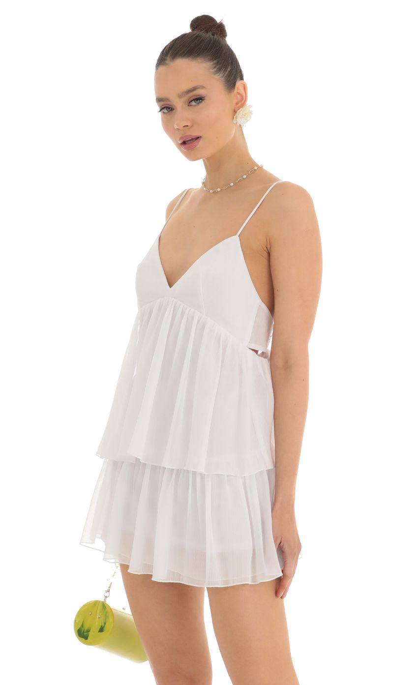 Picture Ruffle Tiered Dress in White. Source: https://media-img.lucyinthesky.com/data/Feb23/850xAUTO/61252187-3b8b-44f7-889d-68480ebbf1b3.jpg