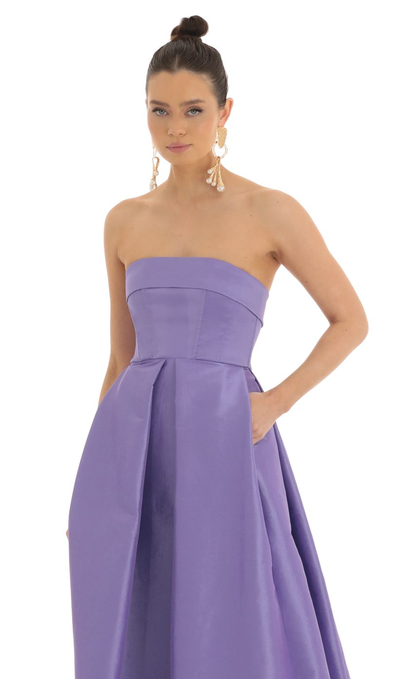 Picture Strapless Corset Maxi Dress in Purple. Source: https://media-img.lucyinthesky.com/data/Feb23/850xAUTO/ba23a4f5-d21b-48cd-9b77-a414a8988b10.jpg