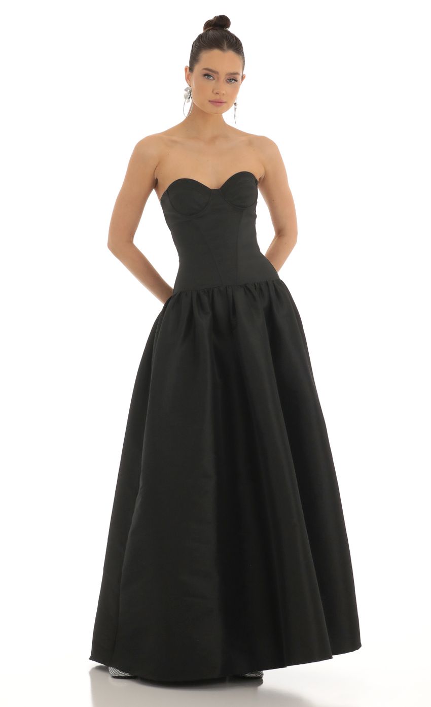 Picture Brinly Strapless Corset Maxi Dress in Black. Source: https://media-img.lucyinthesky.com/data/Feb23/850xAUTO/cbce7db0-9c43-4378-b103-54b85308139c.jpg