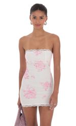 Picture Floral Lace Strapless Bodycon Dress in White. Source: https://media-img.lucyinthesky.com/data/Feb24/150xAUTO/92214aae-da66-482e-8124-dcd1b7453f6b.jpg