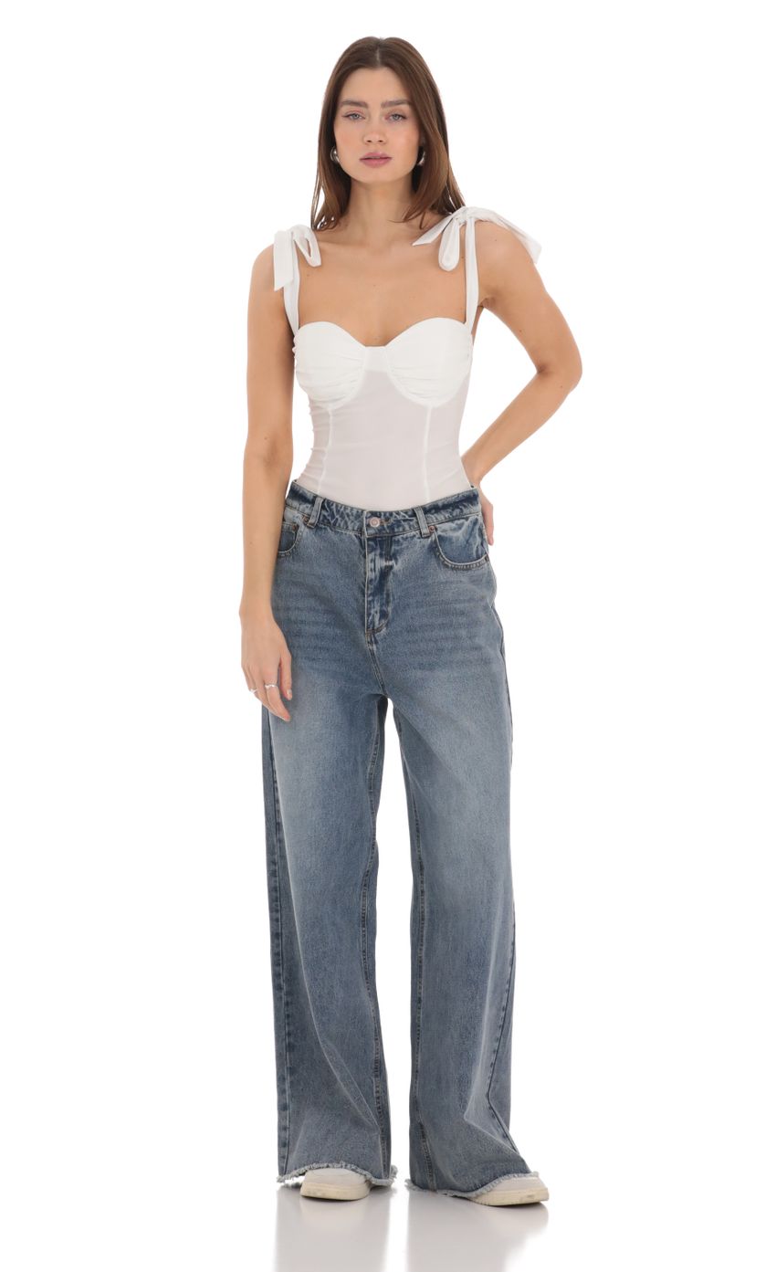 Picture Shoulder Ties Bodysuit in White. Source: https://media-img.lucyinthesky.com/data/Feb24/850xAUTO/0cdb7d59-2921-4370-aed7-6cf2949162c8.jpg