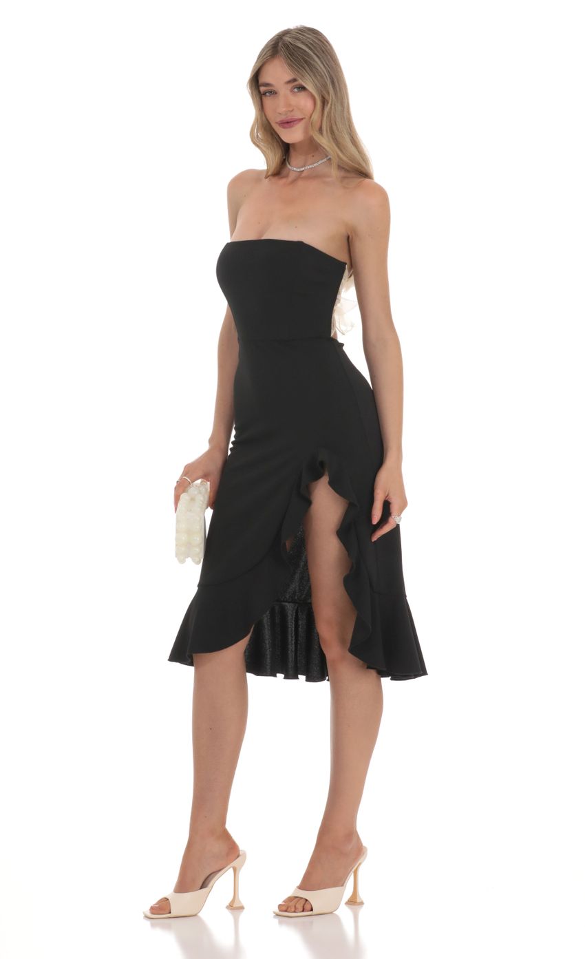 Picture Strapless Back Bow Midi Dress in Black. Source: https://media-img.lucyinthesky.com/data/Feb24/850xAUTO/61e83afb-b869-4333-9a20-219b64ae0183.jpg