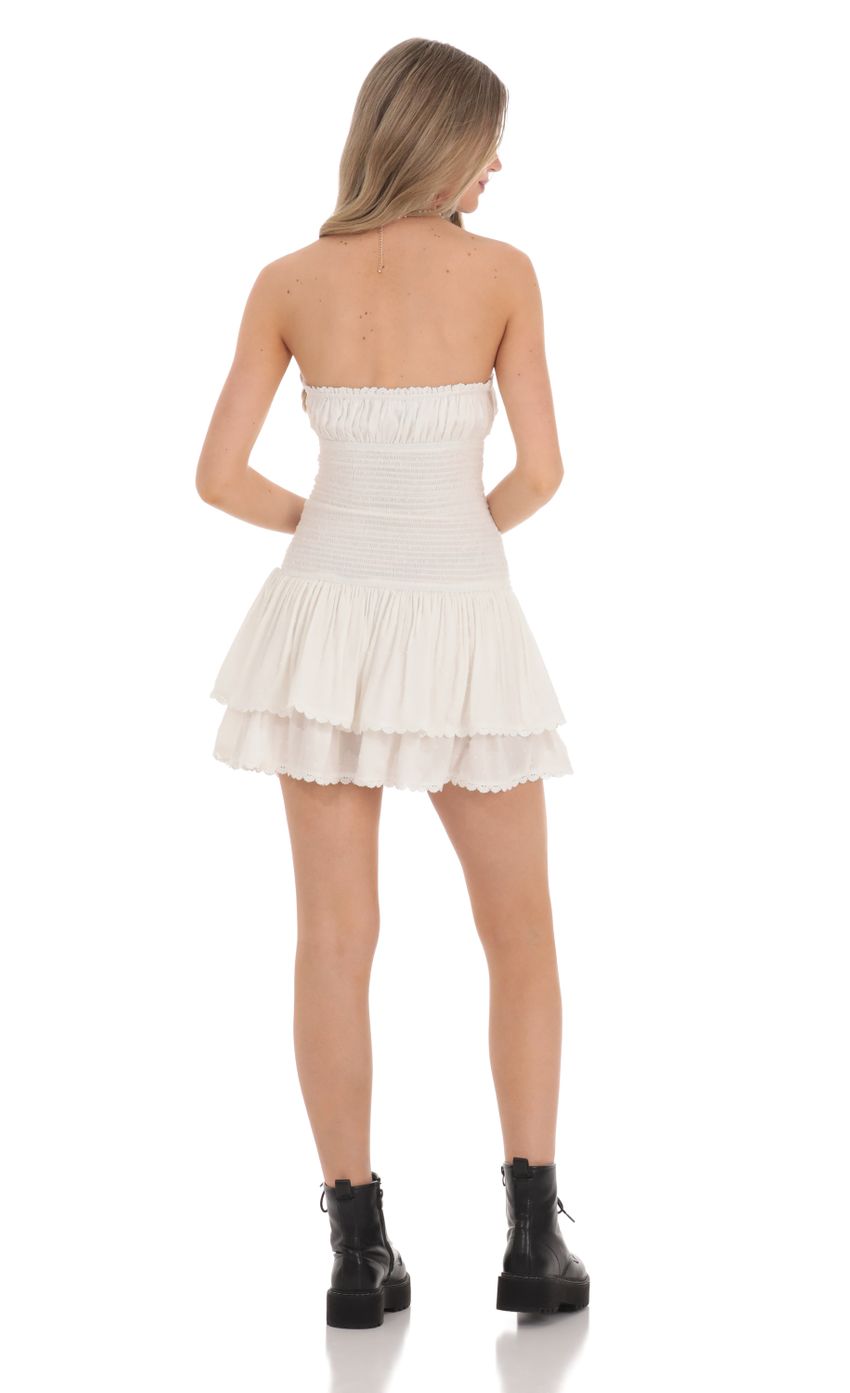 Picture Strapless Embroidered Dress in White. Source: https://media-img.lucyinthesky.com/data/Feb24/850xAUTO/6ad66319-f488-4595-a5ed-9e6b4b239d50.jpg
