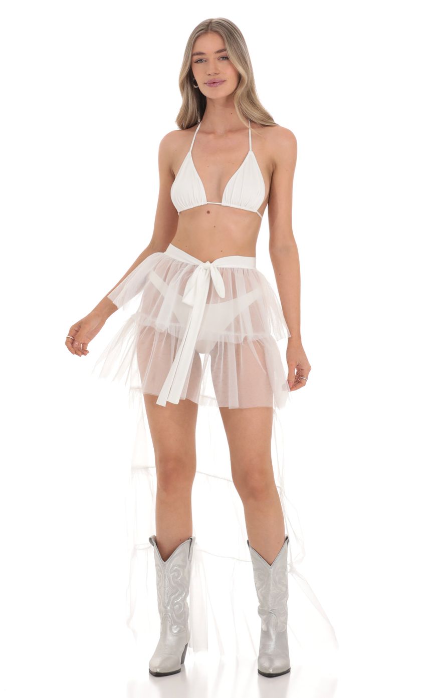 Picture High Low Tulle Ruffle Skirt in White. Source: https://media-img.lucyinthesky.com/data/Feb24/850xAUTO/79af5752-7bf0-4b05-b0e5-29fa41a363e1.jpg