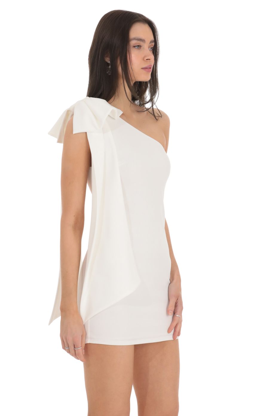 Picture One Shoulder Bow Dress in White. Source: https://media-img.lucyinthesky.com/data/Feb24/850xAUTO/8d206b10-3726-417d-a930-c8960b89fdd7.jpg