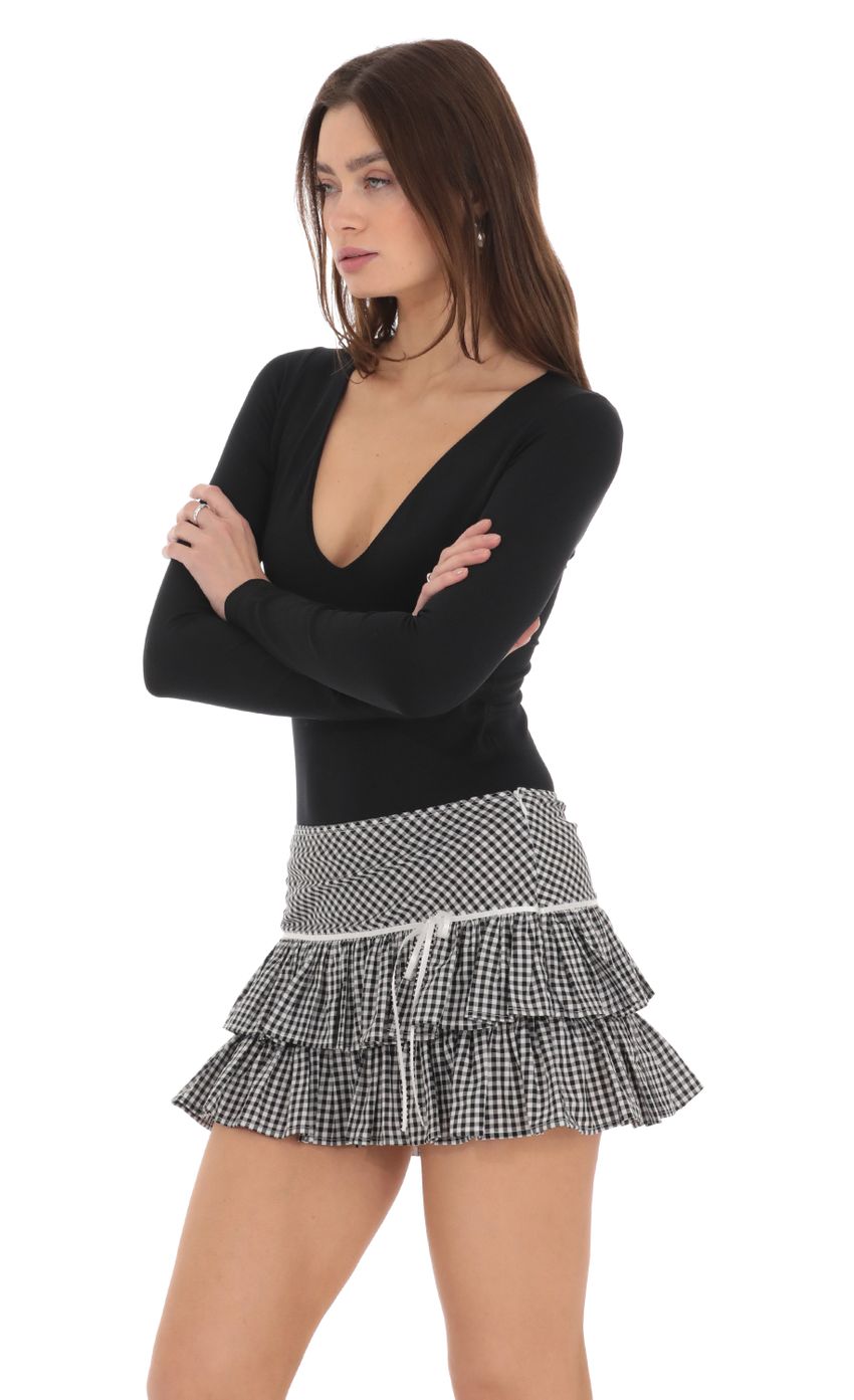 Picture Gingham Ruffle Skirt in Black and White. Source: https://media-img.lucyinthesky.com/data/Feb24/850xAUTO/b1bb0780-4002-48c9-ae41-615e05d95003.jpg