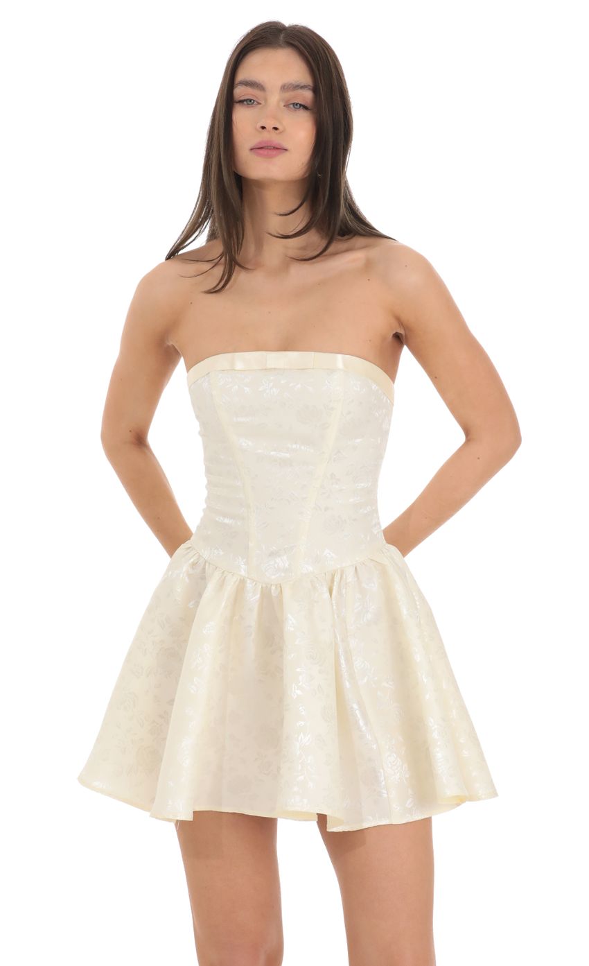 Picture Jacquard Strapless Corset Dress in Pale Yellow. Source: https://media-img.lucyinthesky.com/data/Feb24/850xAUTO/f12e368e-e973-4136-98bc-4d87233a11f5.jpg