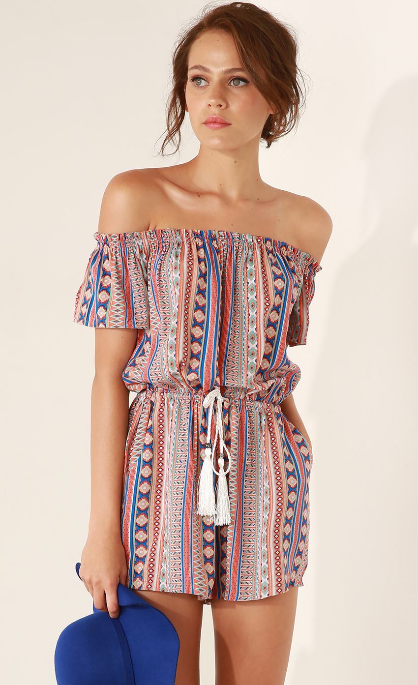 Picture FREE FALLING PLAYSUIT. Source: https://media-img.lucyinthesky.com/data/Jan15_1/850xAUTO/0Y5A8030.JPG