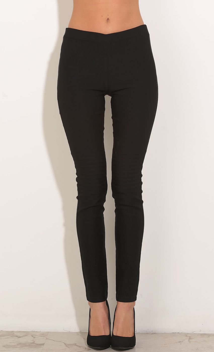 Picture Midrise Jeggings In Black. Source: https://media-img.lucyinthesky.com/data/Jan16_1/850xAUTO/0Y5A9777.JPG