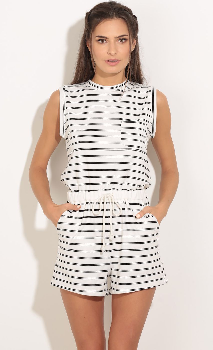 Picture Stripe Lounge Romper. Source: https://media-img.lucyinthesky.com/data/Jan16_2/850xAUTO/0Y5A4015.JPG