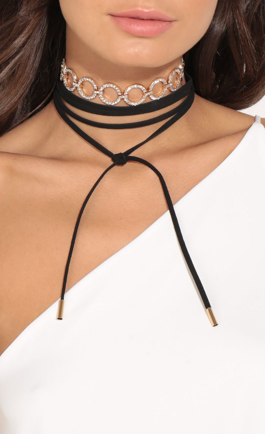 Picture Geometric Stone Choker Necklace Set. Source: https://media-img.lucyinthesky.com/data/Jan17_1/850xAUTO/0Y5A7689.JPG