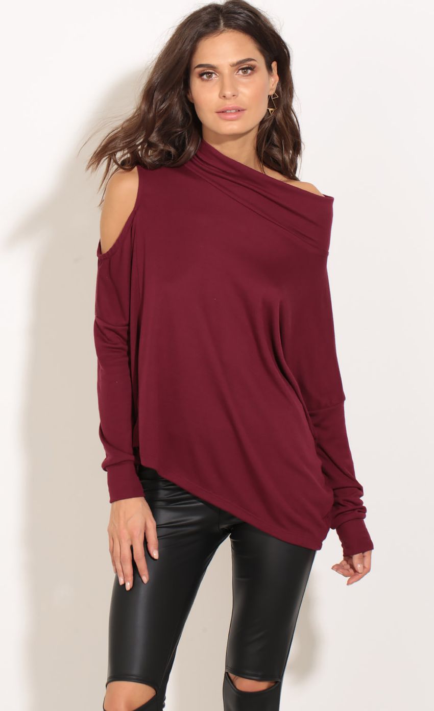 Picture Open Shoulder Knit Jumper In Wine. Source: https://media-img.lucyinthesky.com/data/Jan17_1/850xAUTO/0Y5A8836.JPG