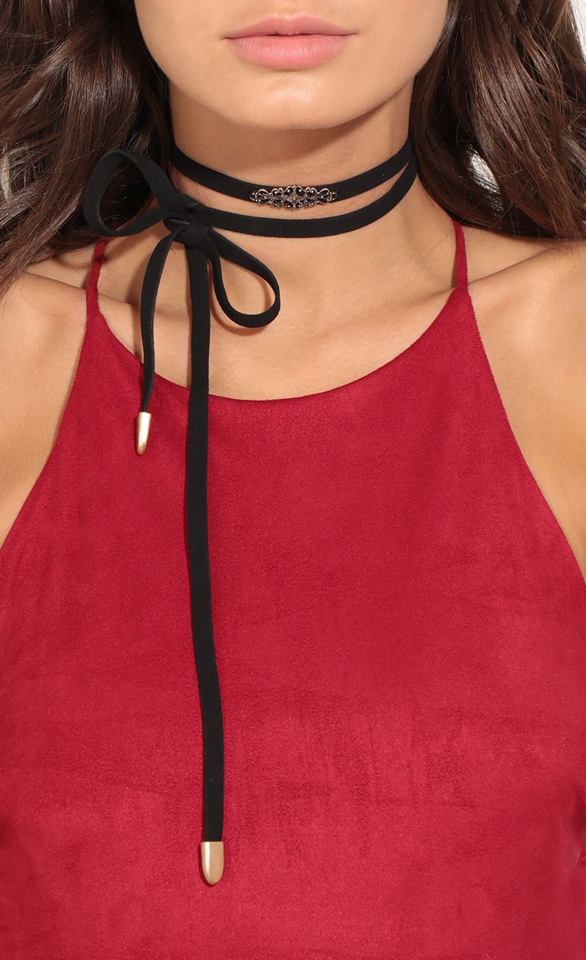 Picture Suede Embellished Choker In Black. Source: https://media-img.lucyinthesky.com/data/Jan17_1/850xAUTO/0Y5A9504.JPG