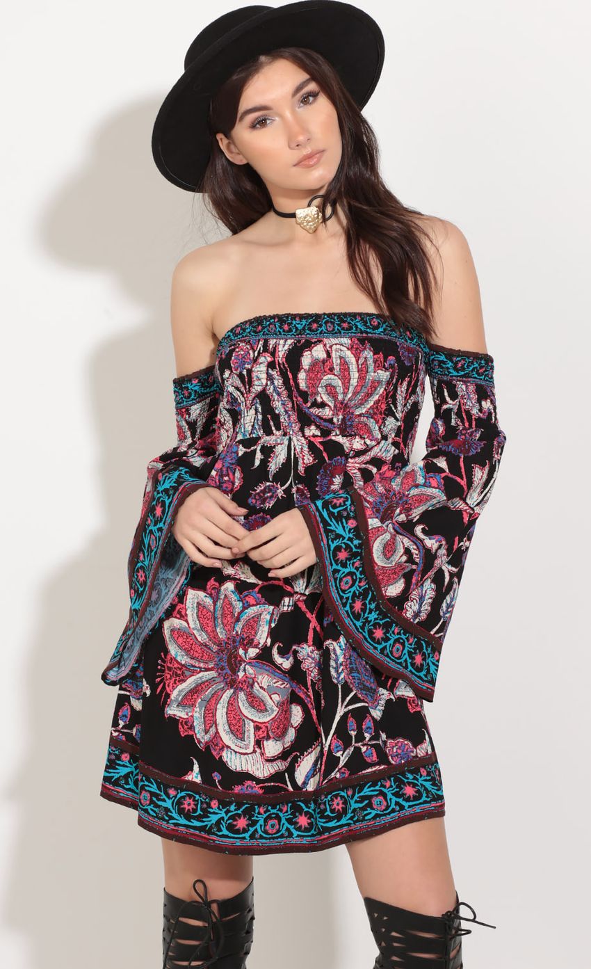 Picture Off The Shoulder Floral Print Dress. Source: https://media-img.lucyinthesky.com/data/Jan17_2/850xAUTO/0Y5A3307.JPG