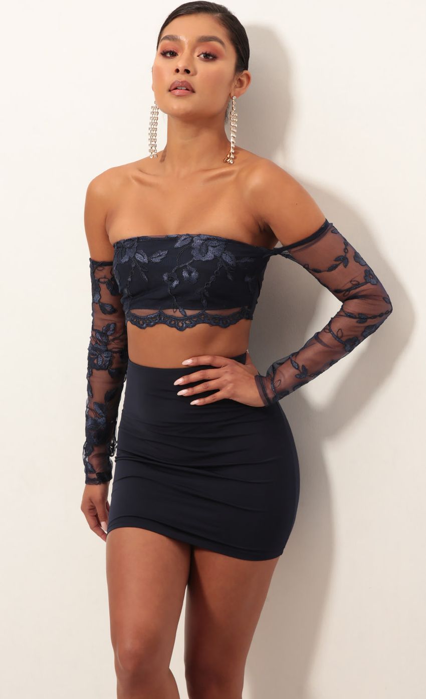 Picture Lace Sleeve Set in Navy. Source: https://media-img.lucyinthesky.com/data/Jan19_1/850xAUTO/0Y5A4519S.JPG