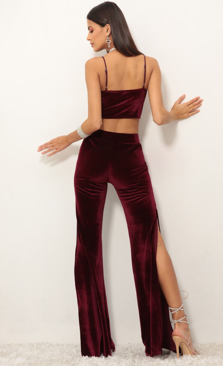 Picture Velvet Luxe Set in Wine. Source: https://media-img.lucyinthesky.com/data/Jan19_1/850xAUTO/0Y5A8933.JPG