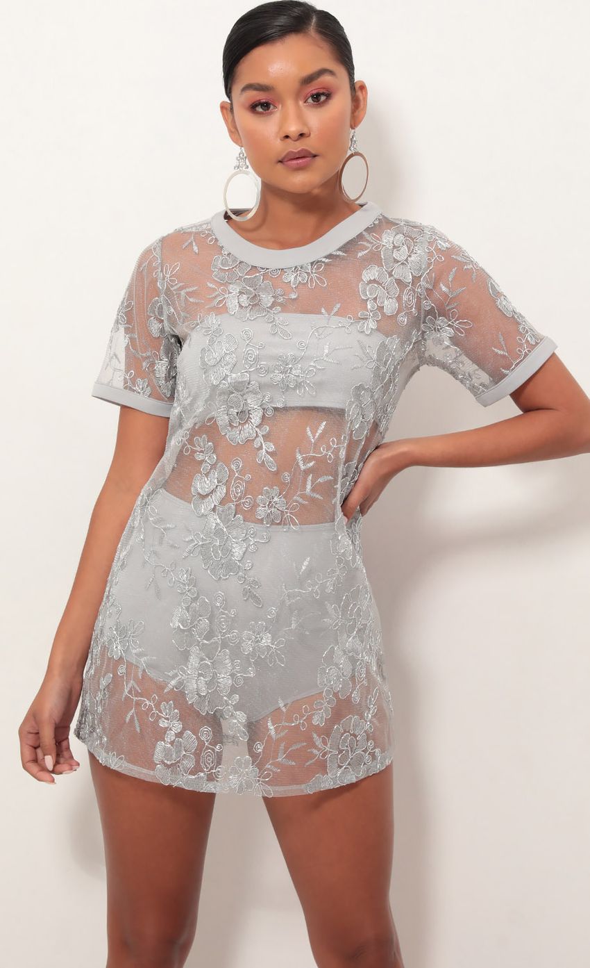 Picture Silver Floral Lace Three Piece Set. Source: https://media-img.lucyinthesky.com/data/Jan19_2/850xAUTO/781A5381S.JPG