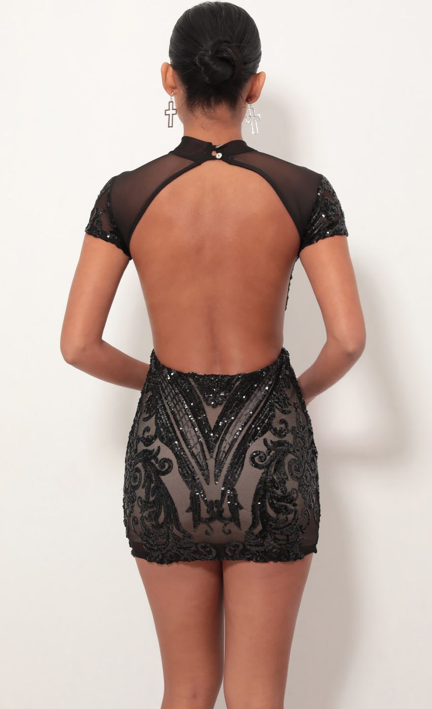 Picture Couture Evening Dress in Black Nude Sequin. Source: https://media-img.lucyinthesky.com/data/Jan19_2/850xAUTO/781A7280.JPG