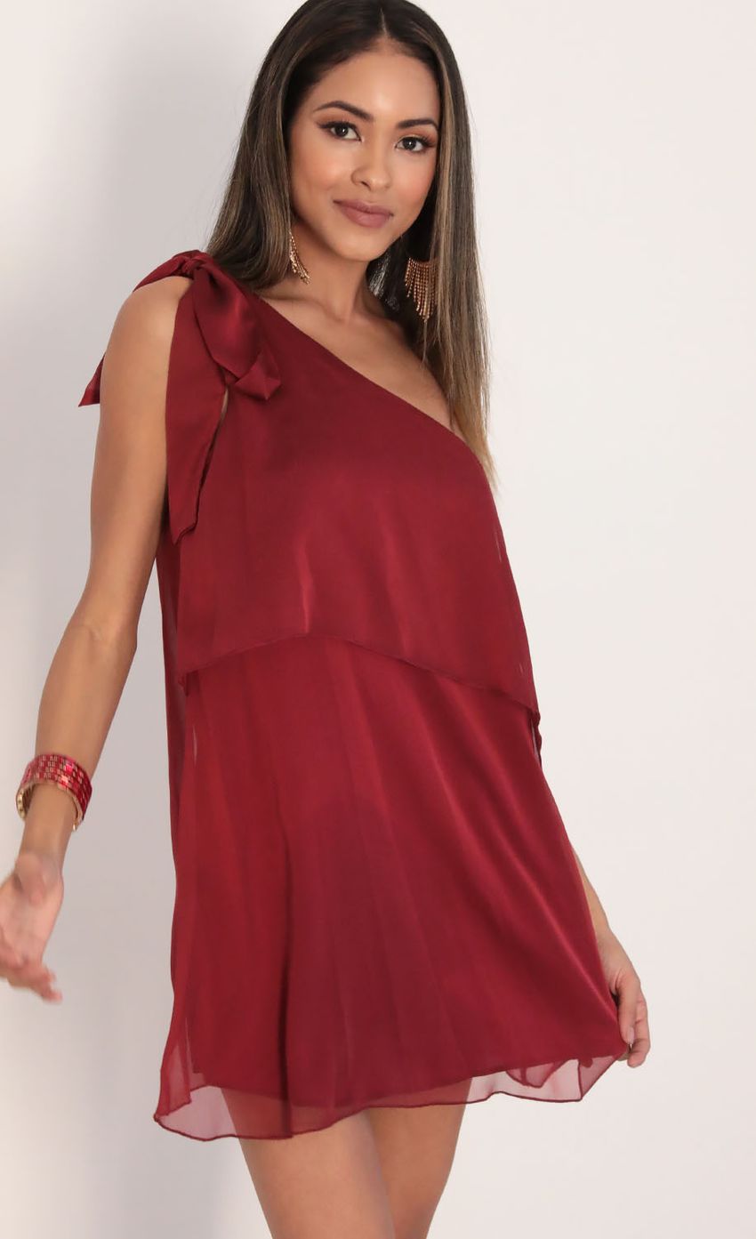 Picture Gwen Shoulder Chiffon Dress in Deep Red. Source: https://media-img.lucyinthesky.com/data/Jan20_2/850xAUTO/781A04091.JPG