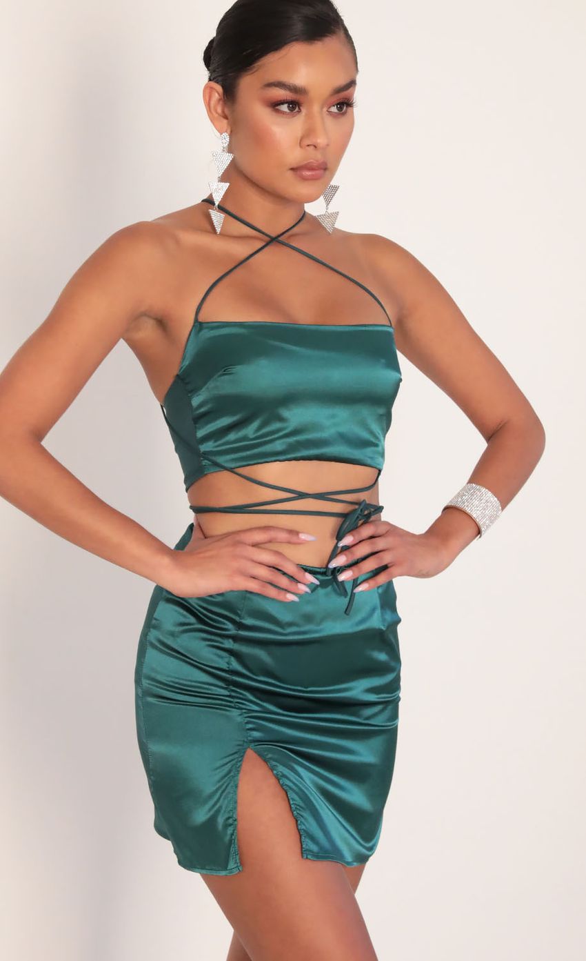 Picture Satin Slit Set in Hunter Green. Source: https://media-img.lucyinthesky.com/data/Jan20_2/850xAUTO/781A4018.JPG