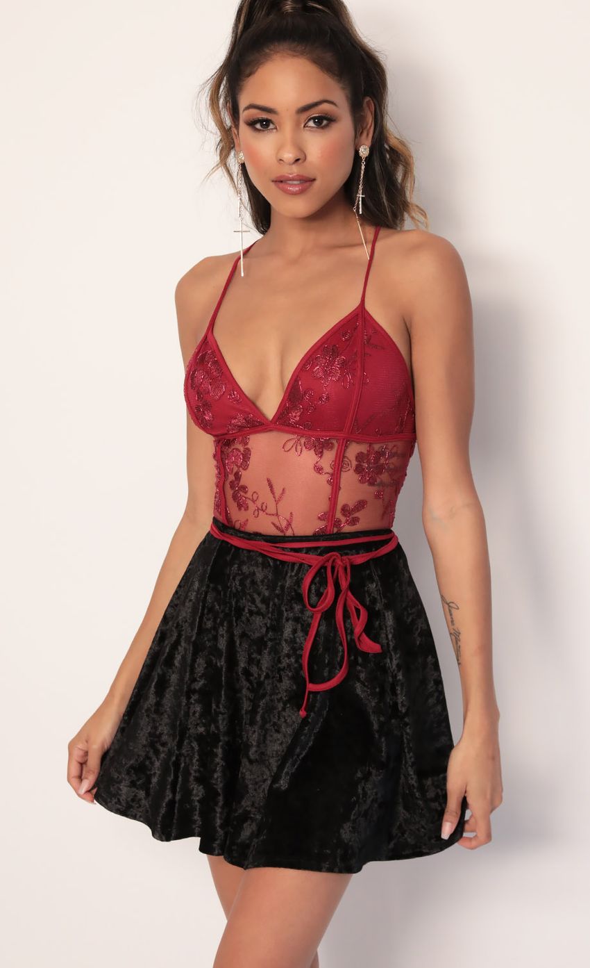 Picture Loveable Sequin Lace Bodysuit in Merlot. Source: https://media-img.lucyinthesky.com/data/Jan20_2/850xAUTO/781A5324.JPG