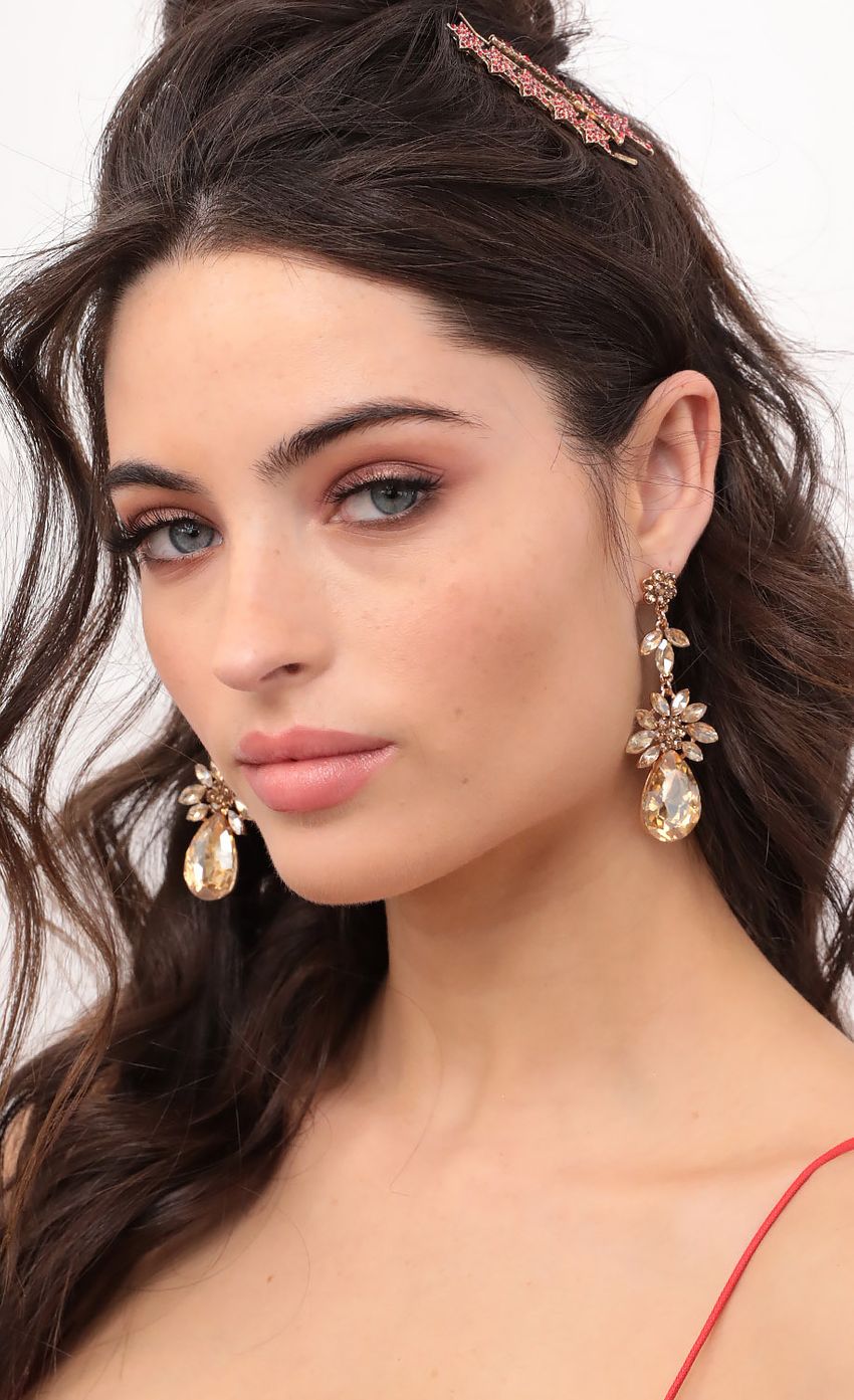 Picture Yellow Crystal Drop Earrings. Source: https://media-img.lucyinthesky.com/data/Jan21_2/850xAUTO/1V9A75041.JPG