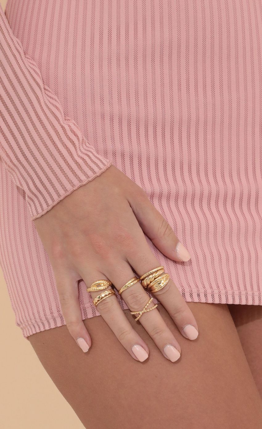 Picture All The Little Things Ring Set in Gold. Source: https://media-img.lucyinthesky.com/data/Jan22_1/850xAUTO/1V9A06511.JPG