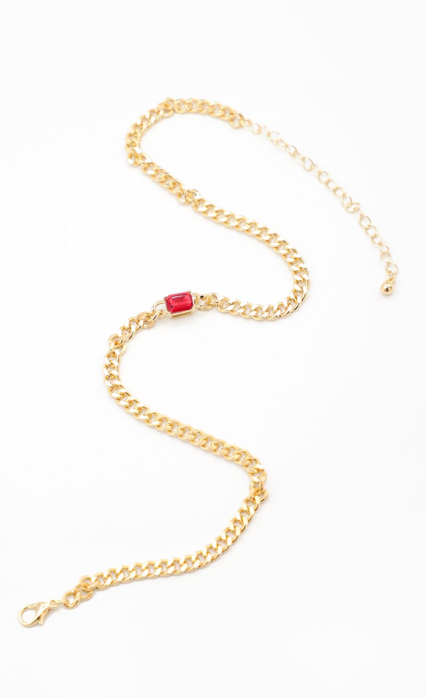 Picture Hot Stuff Necklace in Gold. Source: https://media-img.lucyinthesky.com/data/Jan22_2/850xAUTO/1J7A80401.JPG