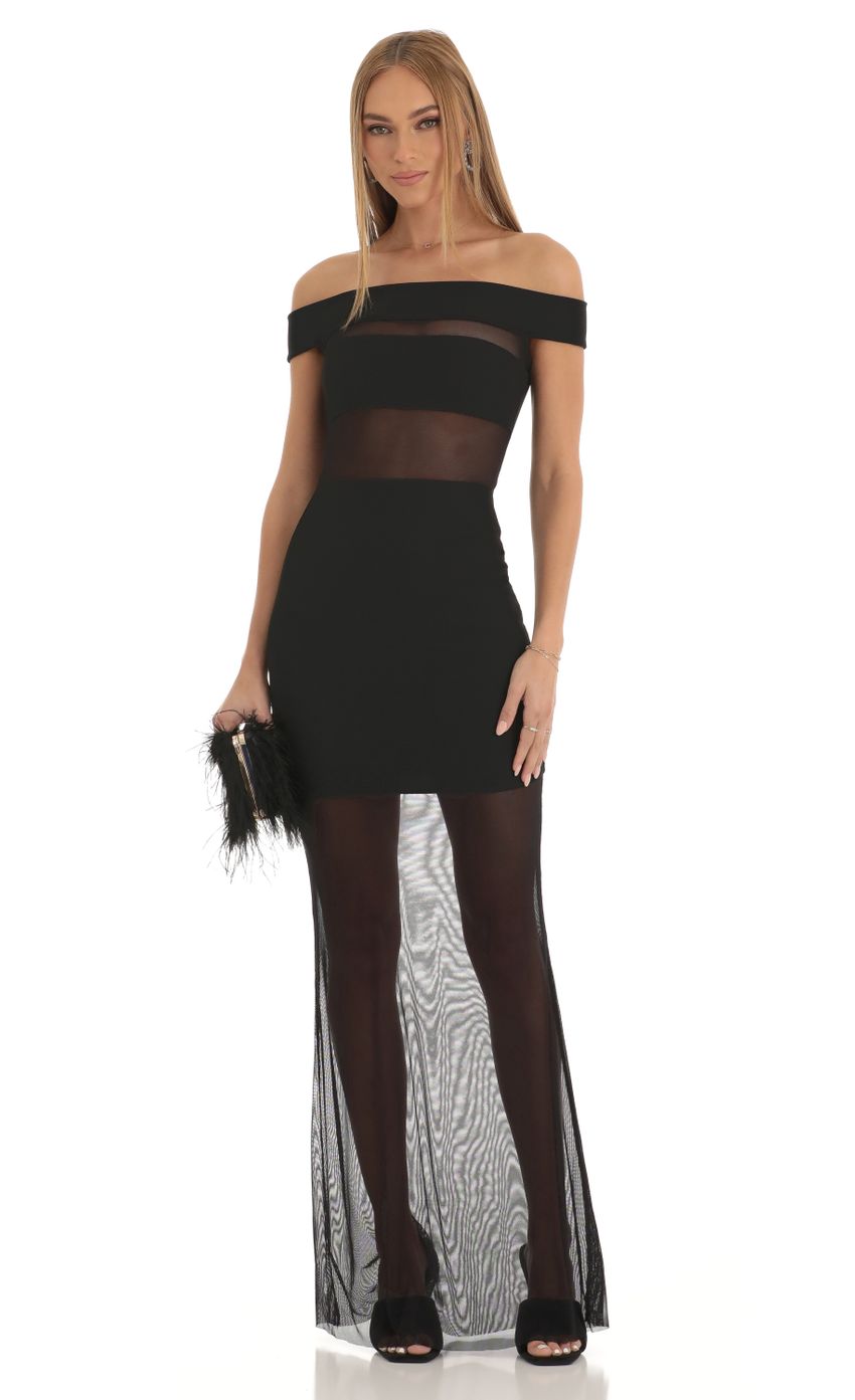 Picture Amelina Cutout Maxi Dress in Black. Source: https://media-img.lucyinthesky.com/data/Jan23/850xAUTO/61ab96dc-4e9d-4861-8b26-d5616d8bbe42.jpg