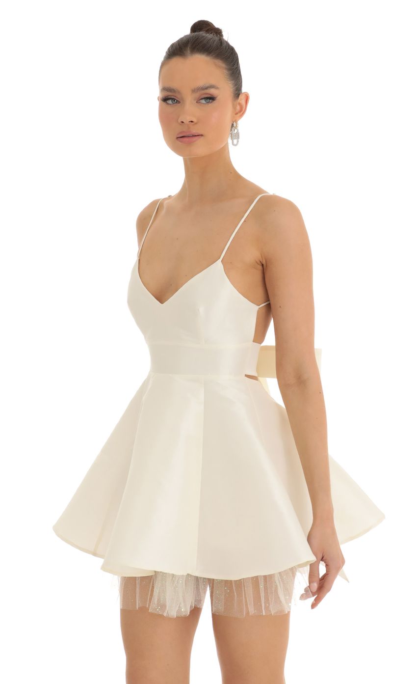 Picture Fit and Flare Dress in Cream. Source: https://media-img.lucyinthesky.com/data/Jan23/850xAUTO/8ca262f3-84b9-45de-8ee4-5577c7c1796b.jpg